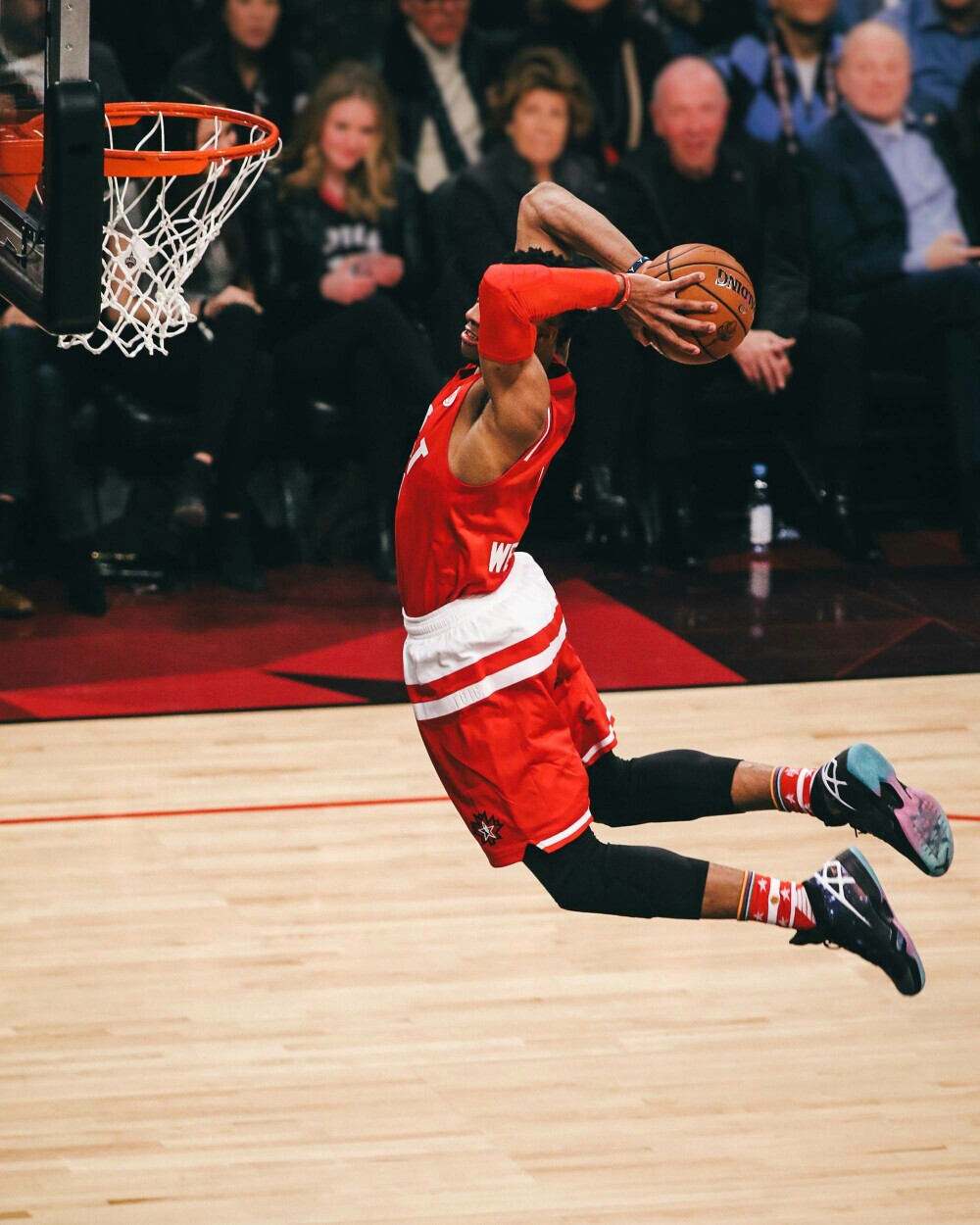 诺伊尔：乌尔比希一定会接替我的位置；我想慢慢考虑未来（诺伊尔肯定乌尔比希将接班，个人未来将从长计议）