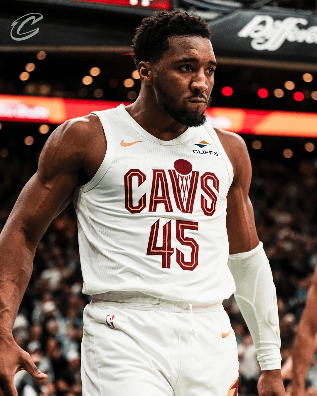 21分钟怒砍0分0板！辽篮天才后卫隐身：郭士强后悔让他进国家队？（21分钟交出0分0板，辽篮天才后卫迷失：郭士强会为国家队征召感到后悔吗？）