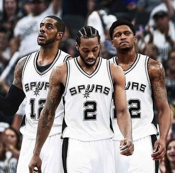 格策：世界杯绝杀阿根廷的那一刻靠的是本能；梅西是我的偶像（格策：世界杯决赛制胜球靠直觉完成，梅西始终是我偶像）