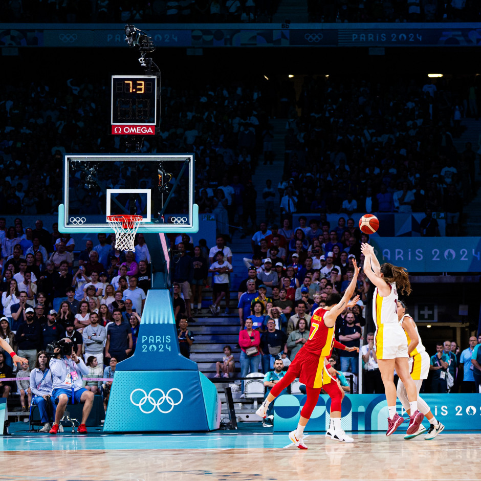 苏超决赛南通队vs泰州队：马宁担任主裁判，李贤成、巴特首发（苏超决赛：南通对阵泰州，马宁执法，李贤成与巴特首发）