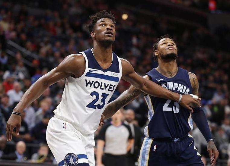 埃基蒂克：斯洛特在训练中对我很严厉，有时我真的会被气到爆（埃基蒂克：斯洛特训练时对我要求很严，有时真让我气炸）