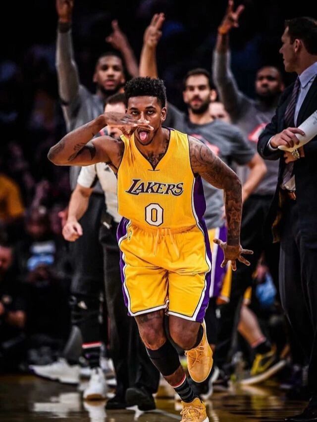 前米兰门将：圣地亚哥很难在意甲立足；球队真的很缺一名中锋（前米兰门将：圣地亚哥在意甲前景不佳，球队迫切需要一名中锋）