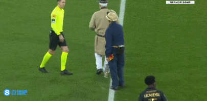 英超节礼日传统断裂！百年习俗因赛程压力首次让步（英超节礼日百年传统首次让步：赛程压力迫使改变）