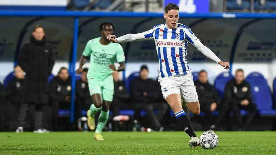 季同类球员 季同类球员